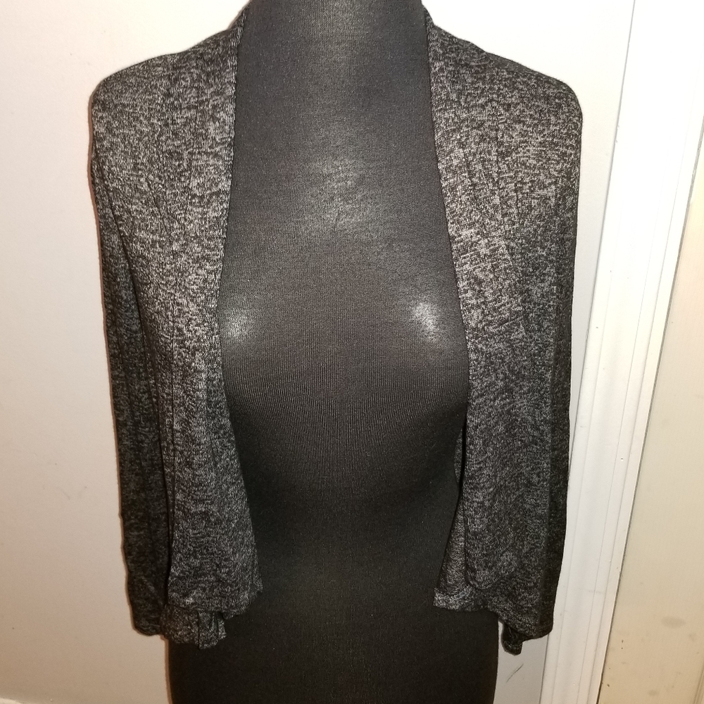 🎁3 for$15 Sale🎁Love Culture cardigan